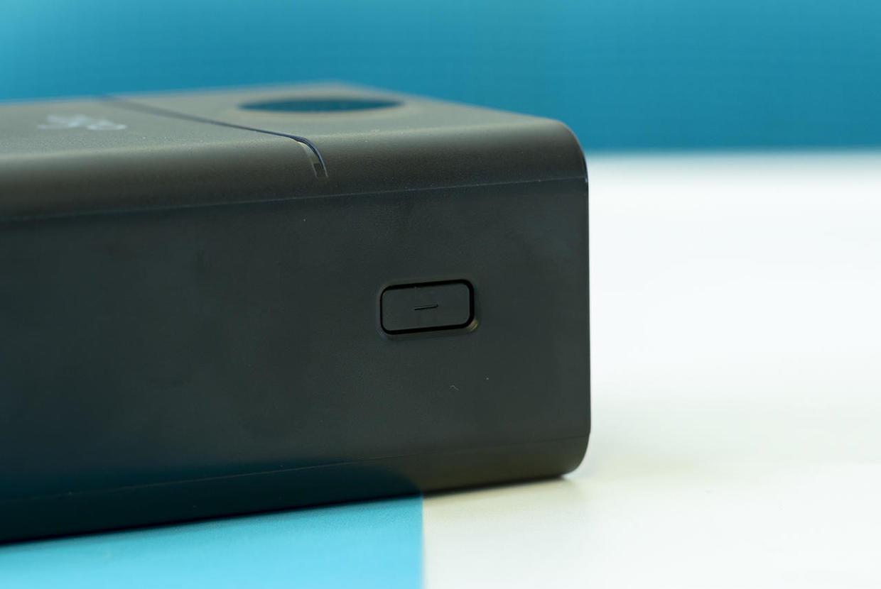 爱国者大容量充电宝评测,爱国者充电宝40000毫安介绍