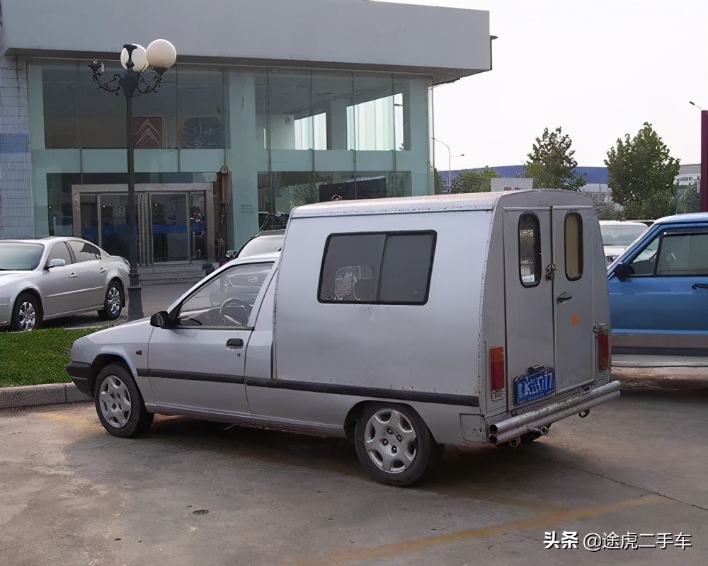 神龙富康哪年出的,神龙富康和夏利