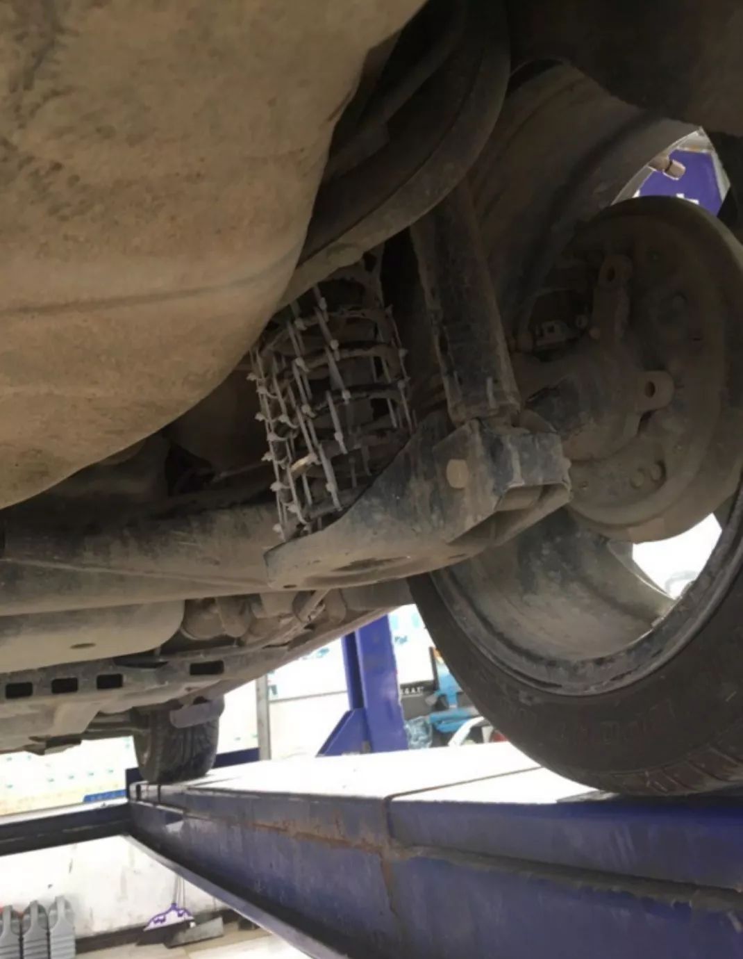 要想避震改的好，苦做功课少不了。改装避震怎么挑？弟弟你可稍稍