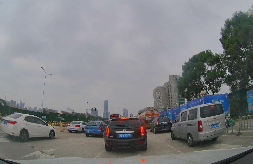 行车记录仪晚上能看清怎么选,行车记录仪怎么选择视频不被覆盖