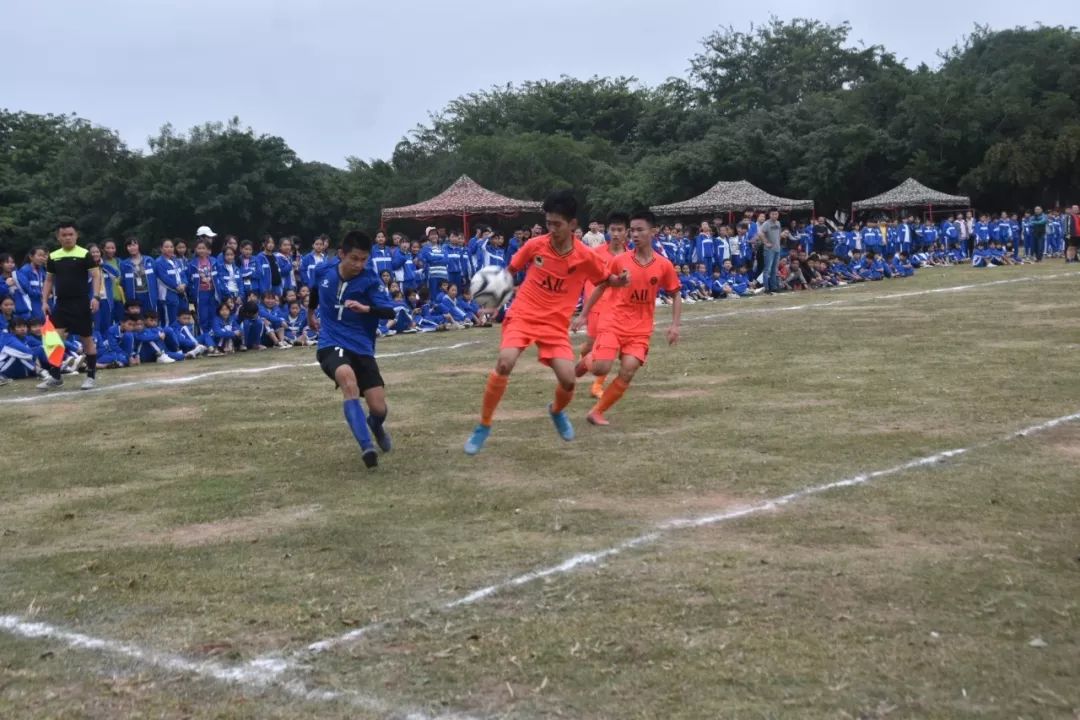 万宁小学足球队去保亭比赛,万宁中学生足球联赛2021