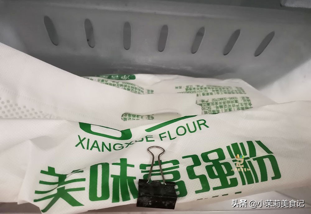 如何避免面粉发霉生虫,热天面粉生虫子怎么办