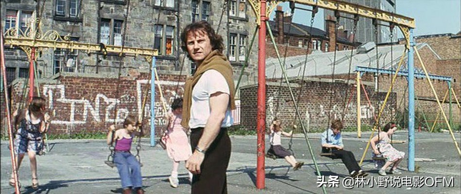 阿兰·德龙悼词披露细节，茜茜公主罗密到底是怎么死的？