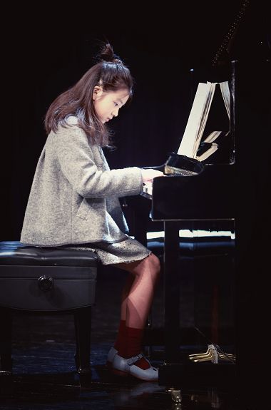 费曼森碟,费曼娱乐圈