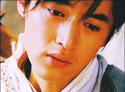 8位桃花眼男明星,最迷人的六位帅哥