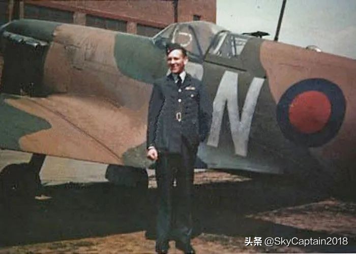 英国皇家空军识别徽标,英国皇家空军各中队徽标