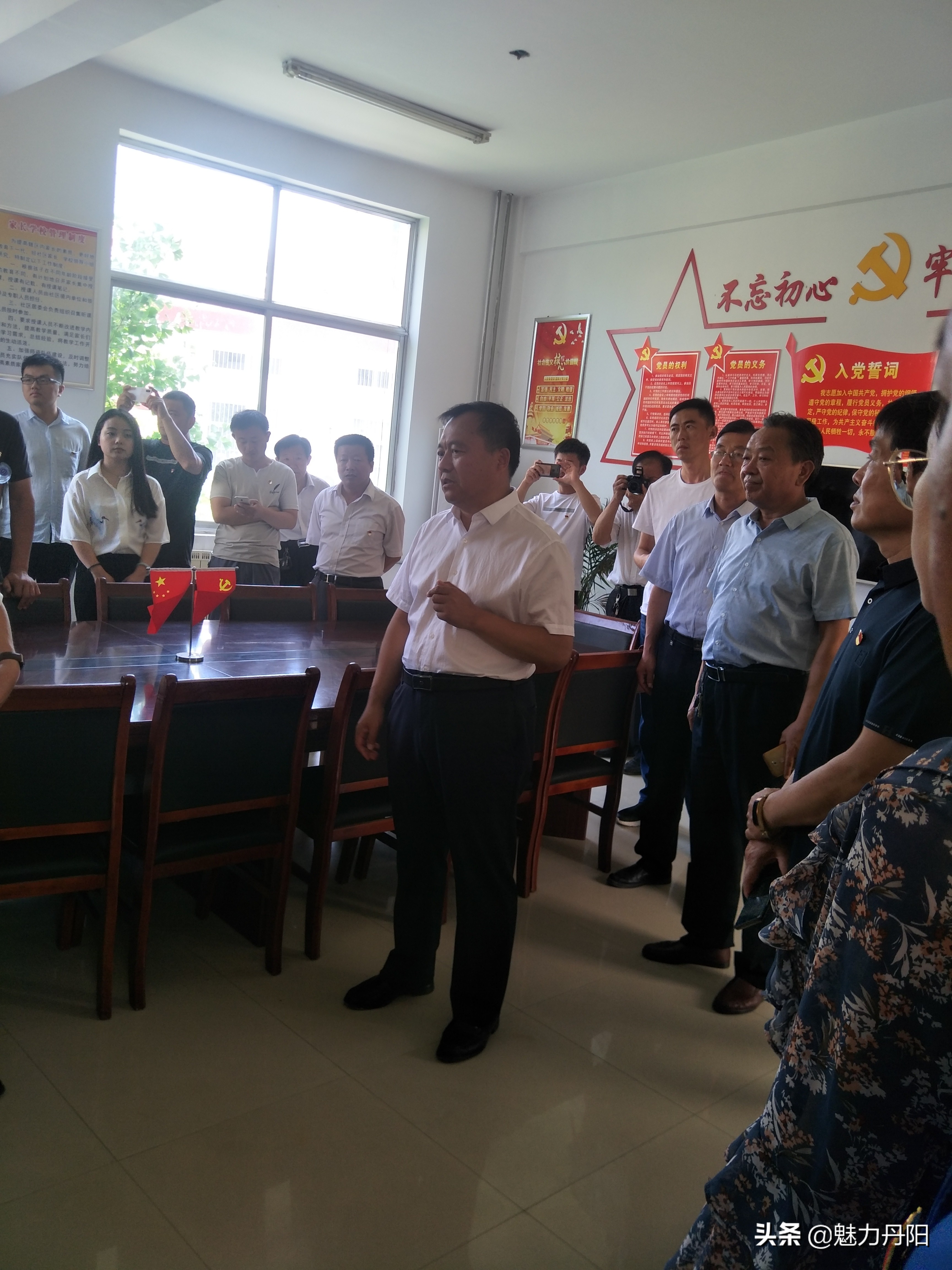 郓城县郓州街道到丹阳考察*党**建八大“红色品牌”建设工作