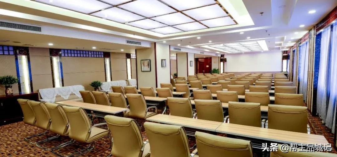 你好，“66岁”兰州和平饭店！很年轻