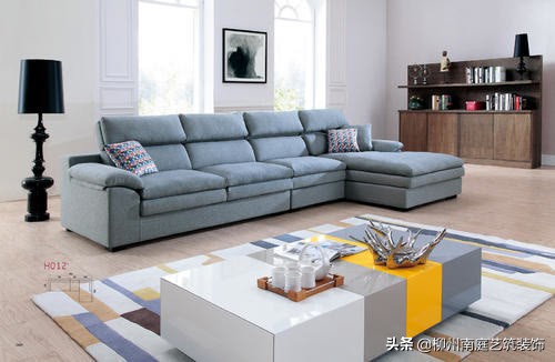 布艺沙发都有哪些优缺点？四优两缺带你了解布艺沙发