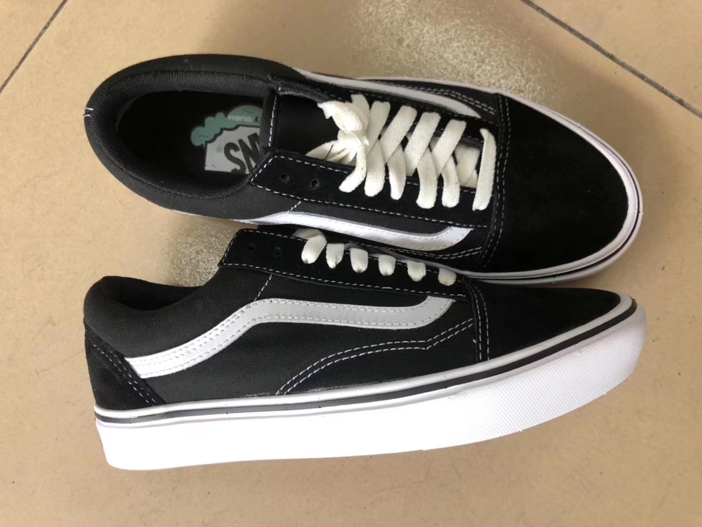 vans鞋哪里买到正品,哪里能买到正品vans
