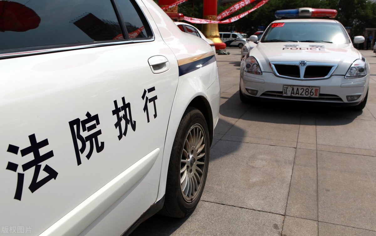 欠贷逾期什么情况才会被起诉,逾期被起诉了还能贷款吗