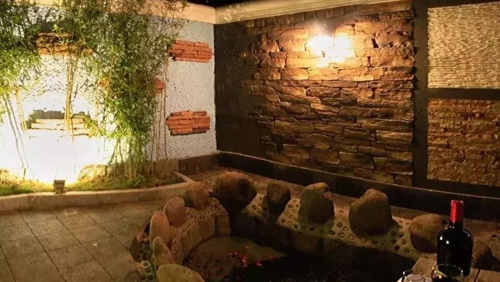 北京最好的私汤温泉小院排行榜,北京的青青牧场温泉在什么地方