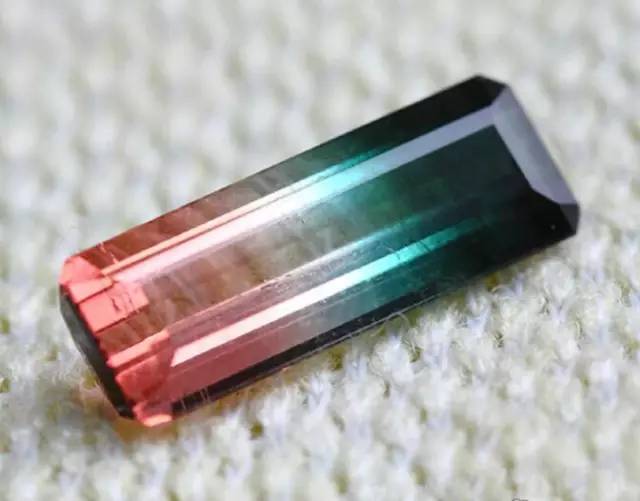 小假碧玺有什么危害,碧玺可用酒精辨真假不