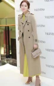 米驼色配什么颜色的内搭,驼色配什么颜色裤子