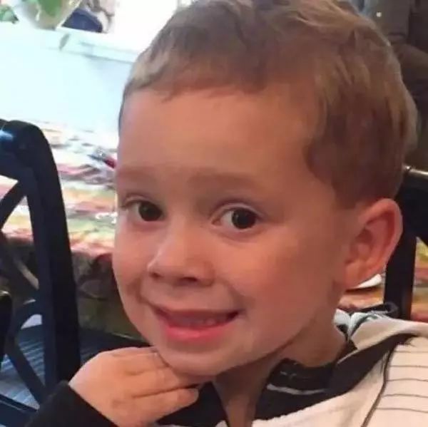 胖妹妹时尚穿搭技巧视频,胖妹妹怎么穿搭才好看呢视频