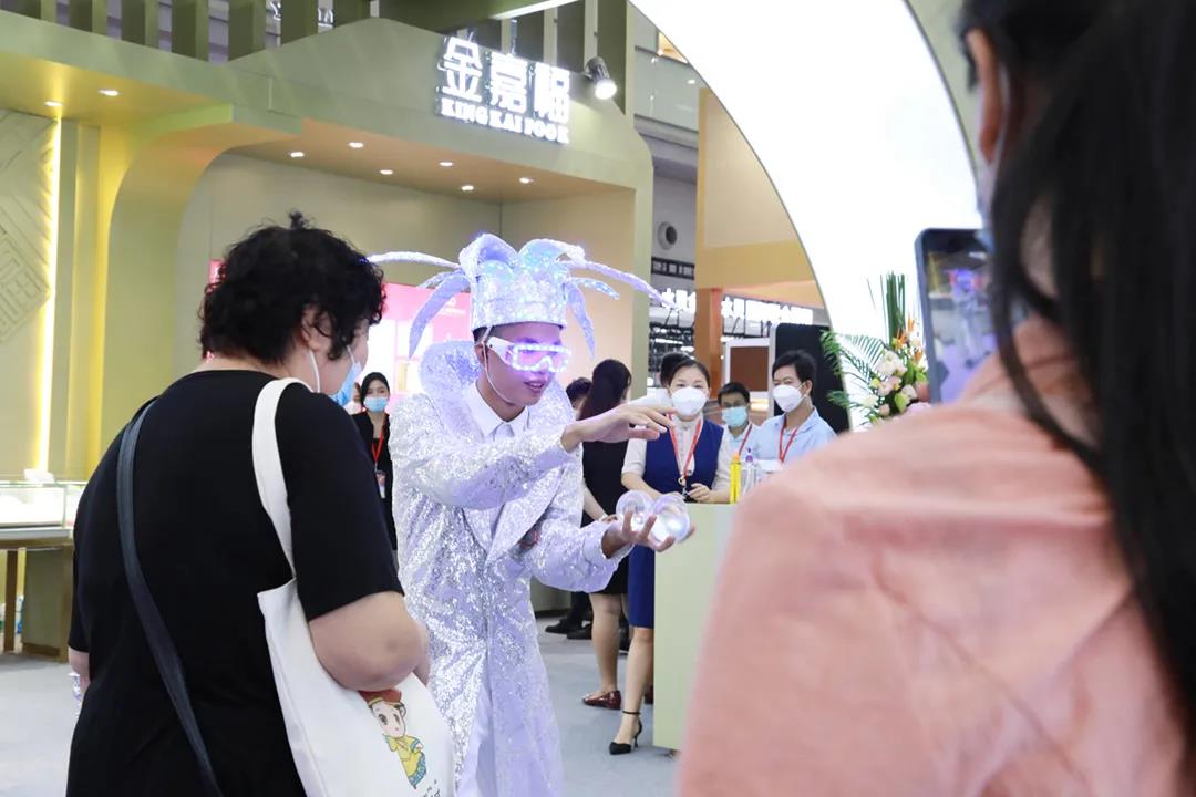 珠宝热点新闻,本周商业热点新闻