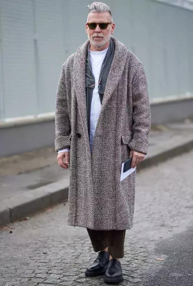 矮个怎么穿显高,矮个怎么显腿长