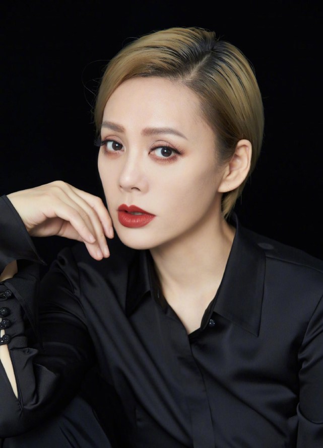 口碑急转直下，拿下C位的宁静，如何将数月的努力毁于一旦？