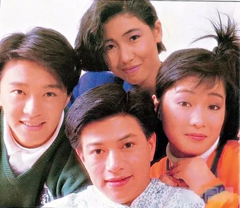 贪财没情商的周星驰不被人理解，是因为没有人经历过他的“苦难”