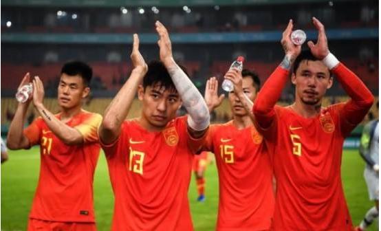 国足输了被取笑,国足票价吐槽