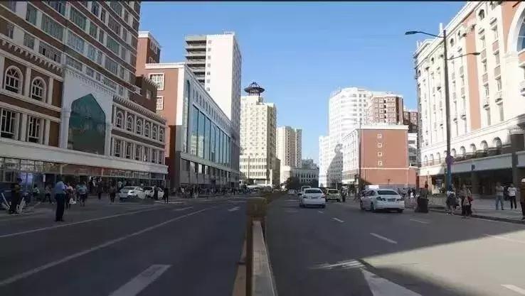 这条路上的团结花为何开得如此“靓”