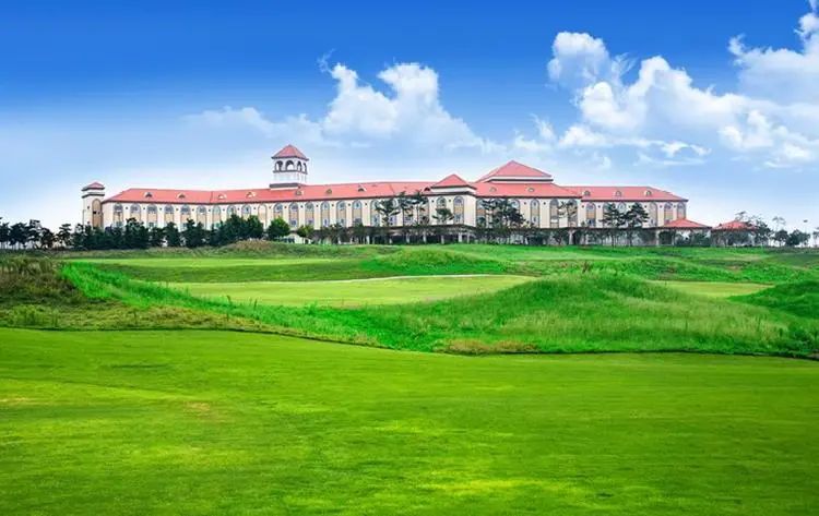 山东青岛高尔夫球场学校,山东青岛高尔夫球