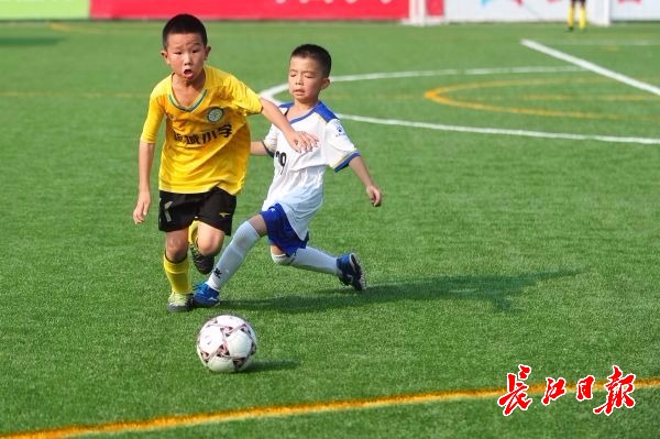 武汉晚报杯足球赛小学,武汉青少年足球比赛时间表