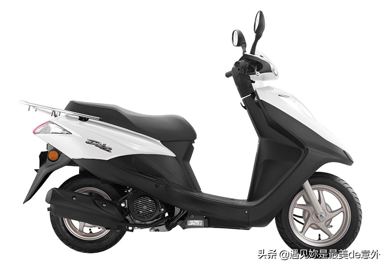 6000左右最好摩托踏板,6000以内最好的踏板