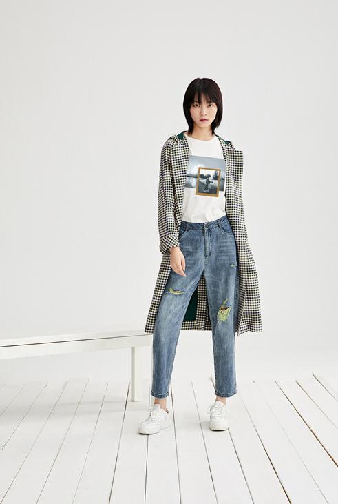 正品三彩女装折扣,三彩品牌女装正品尾货哪里找