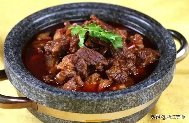 大厨分享15款石锅菜,商用东北石锅菜酱料配方