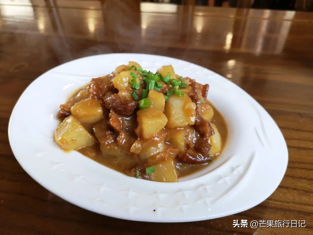 都说安徽宏村非常商业化，事实到底如何？跟着芒果去一探究竟