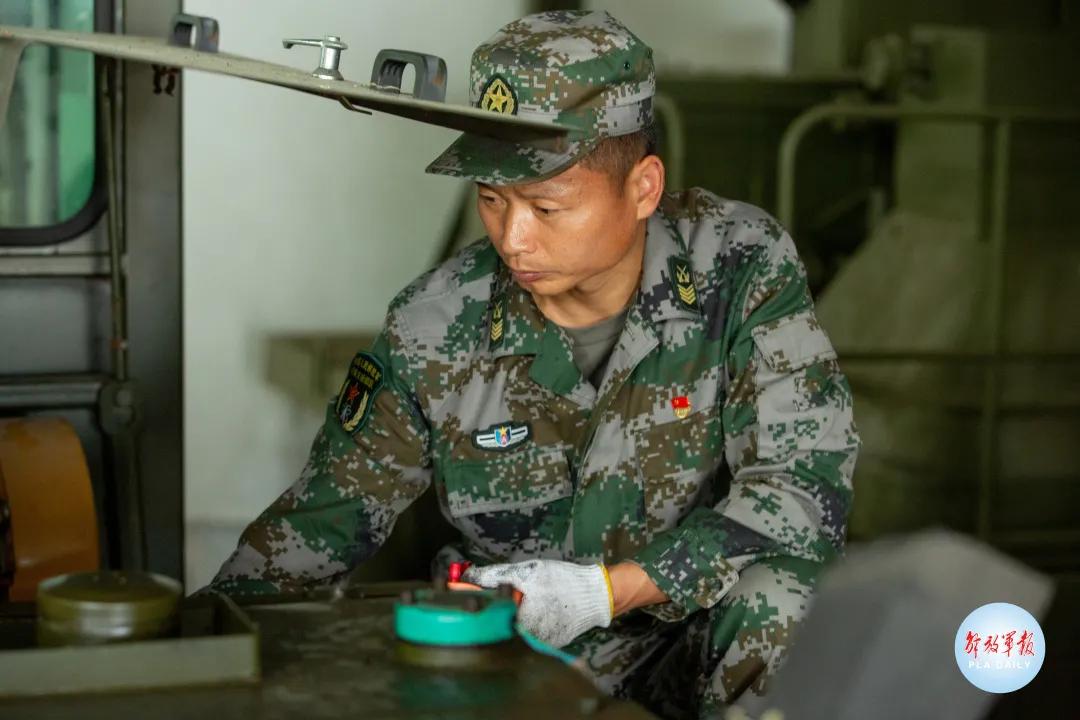 最美新时代革命军人｜大山兵王高玉华：年近半百，冲锋依旧