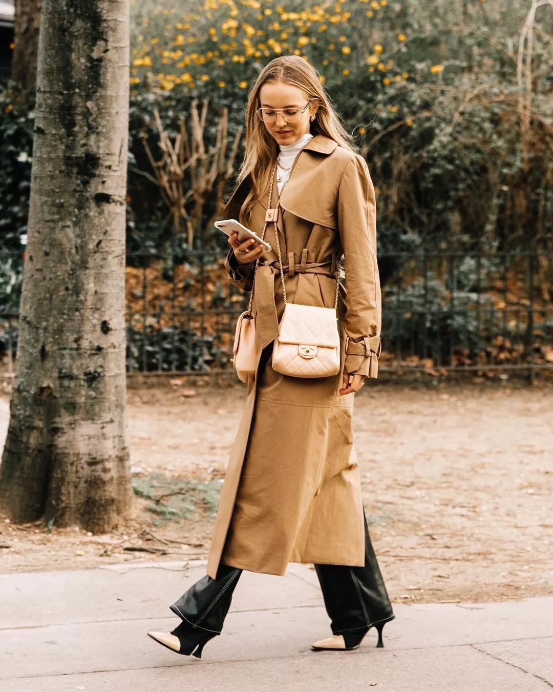 毛衣裤子显瘦款,直筒裤和阔腿裤哪个显高显瘦