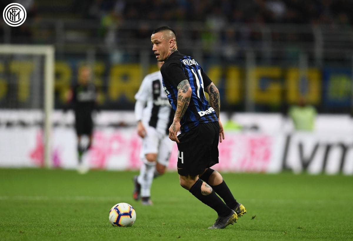 丹布罗西奥踢什么位置,丹布罗西奥集锦