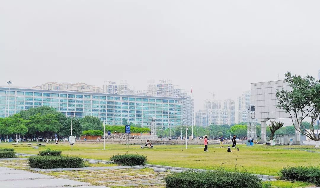 宝安西部中心,宝安中心