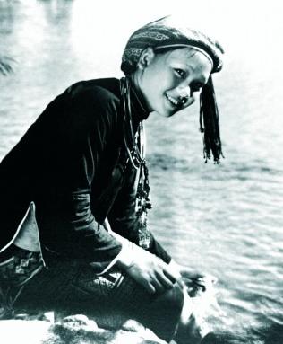 黑白照片的诉说——著名军旅摄影家张健昌摄影佳作背后的故事