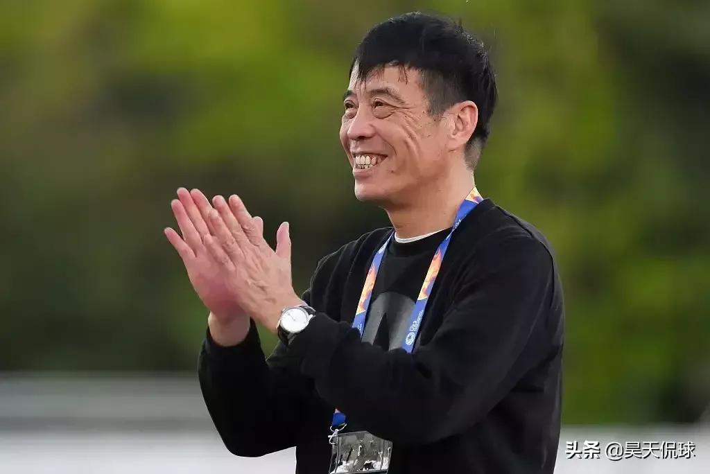 马德兴马老师，请问是谁给了你叫苏宁滚出江苏的权利？