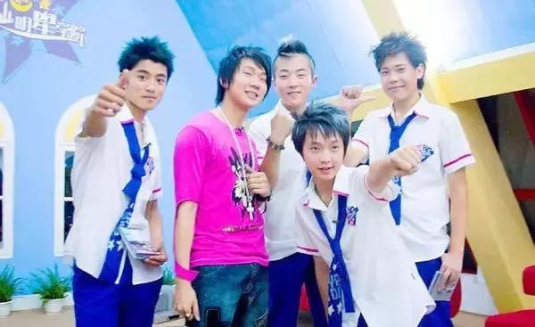 打榜不如王鸥，应援不如王俊凯，你连追星都输给了你的爱豆……