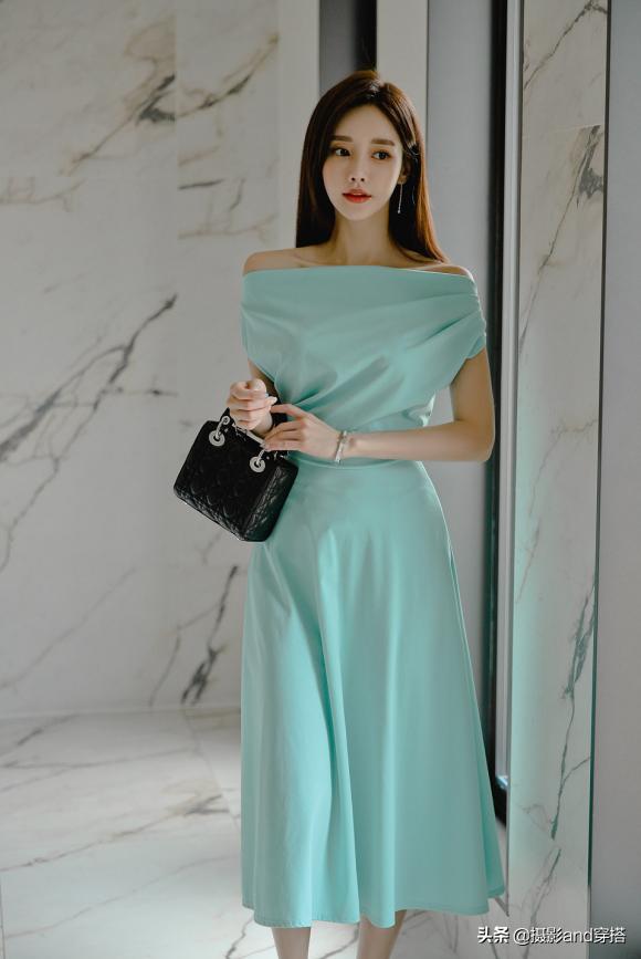 孙允珠夏日蓝色,孙允珠夏日粉红色