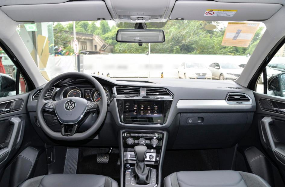 2020款途观l的尺寸轴距,大众途观l2021款4米30长白色