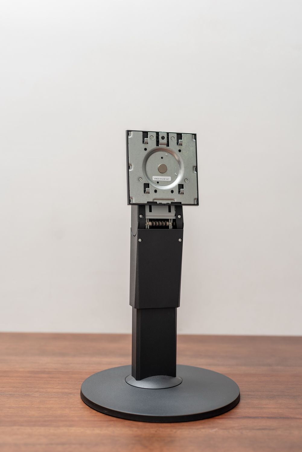 艺卓cs2740显示器亮度设置为多少,艺卓入门级2460显示器值得买吗