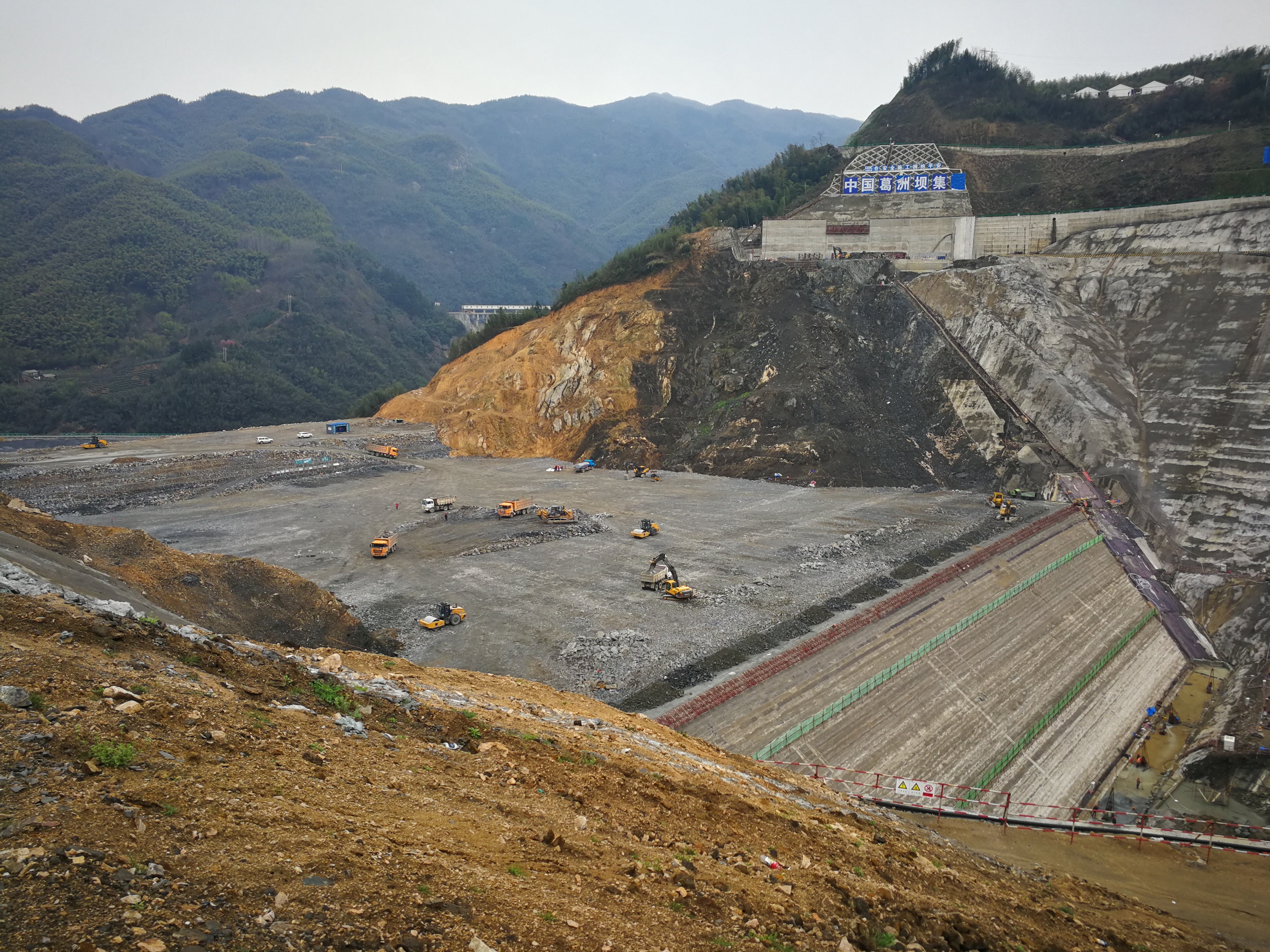 从西双版纳“狂浪”到了大别山腹地，就是为了这么一个大工程！