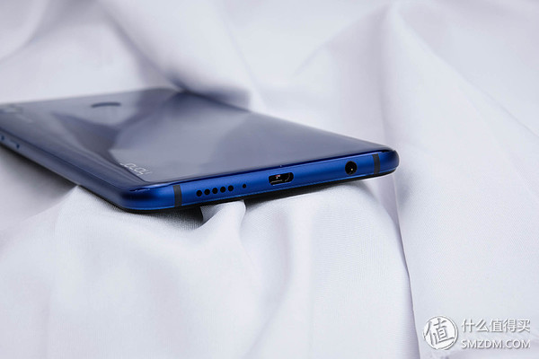 荣耀8xmax缺点和不足之处,荣耀8xmax上手体验不足