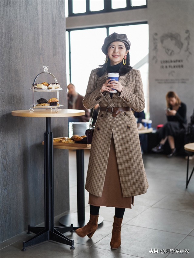 秋冬最火小黑靴买这4双准没错,秋冬新款高级感长筒靴小个子