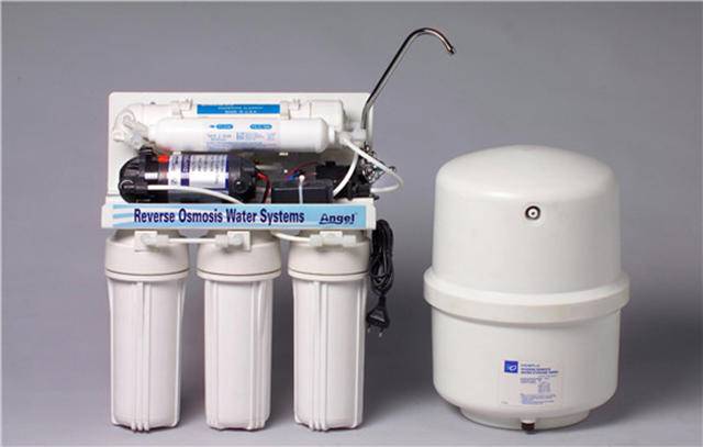 净水器冷热水安错了会导致串水吗,净水机装反了给孩子冲奶粉后续