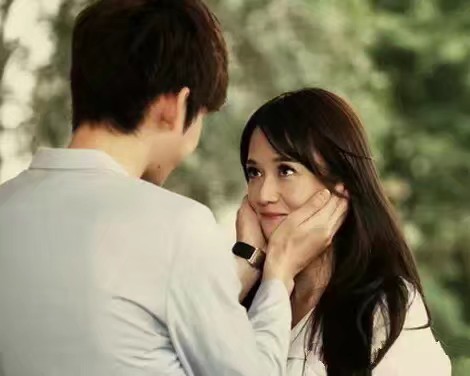 当异性朋友发现你有女朋友怎么办,如果异性朋友有对象怎样保持距离