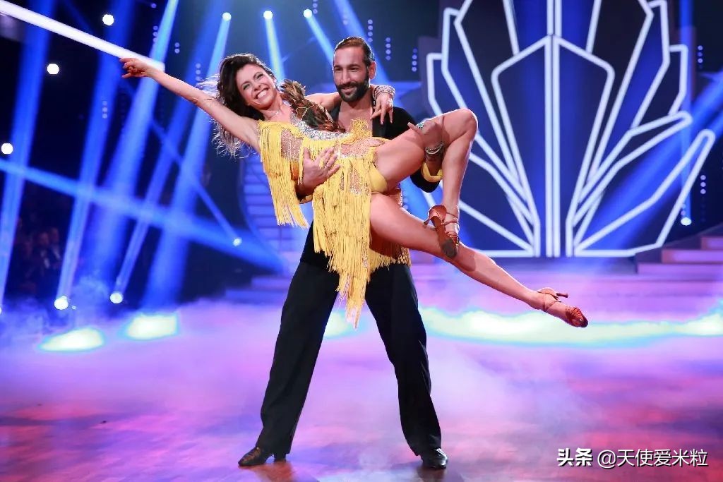 施华洛世奇家族婚纱,施华洛世奇家族千金婚礼