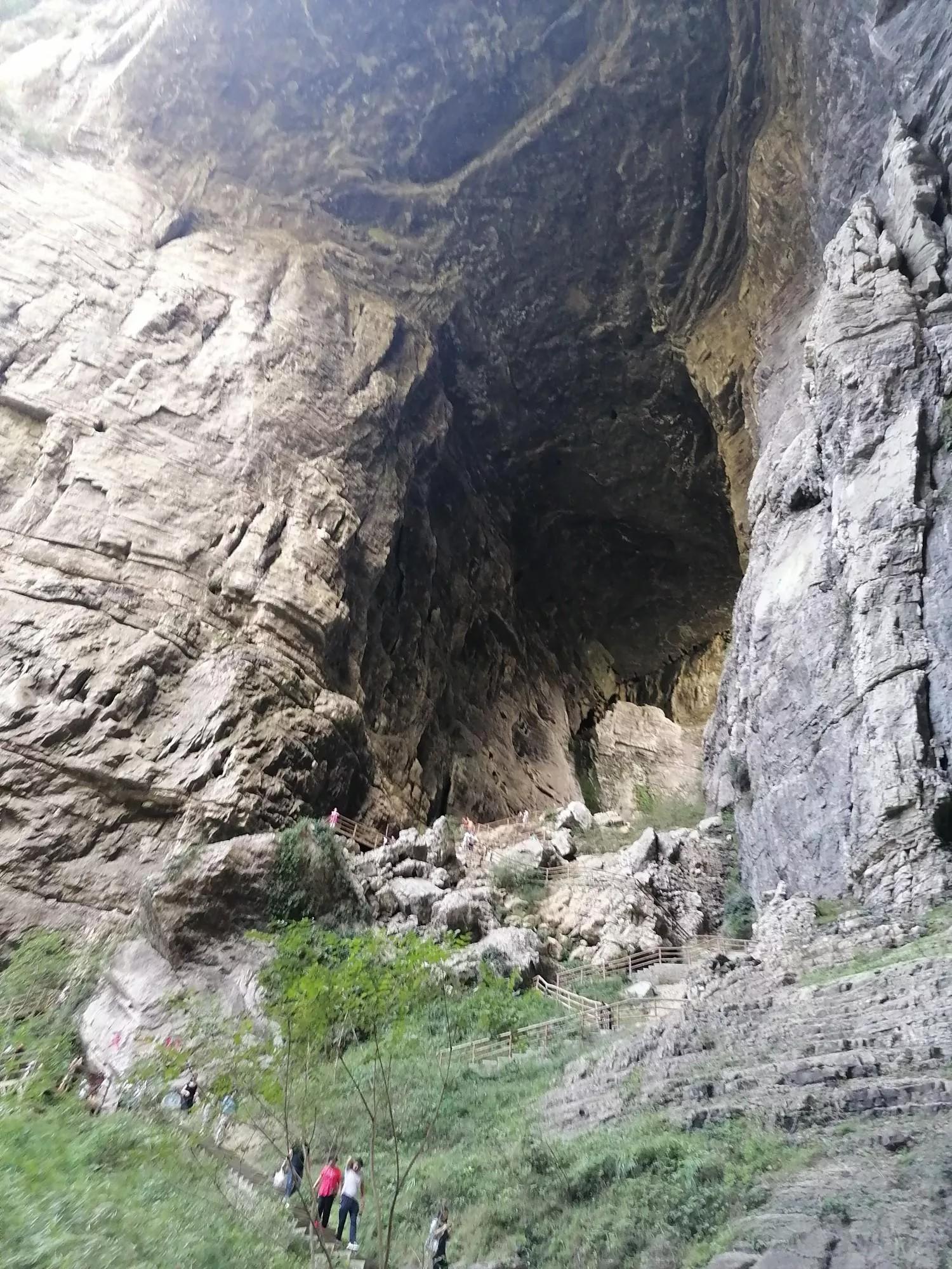 去重庆旅游武隆天坑,游重庆武隆天坑天生三桥