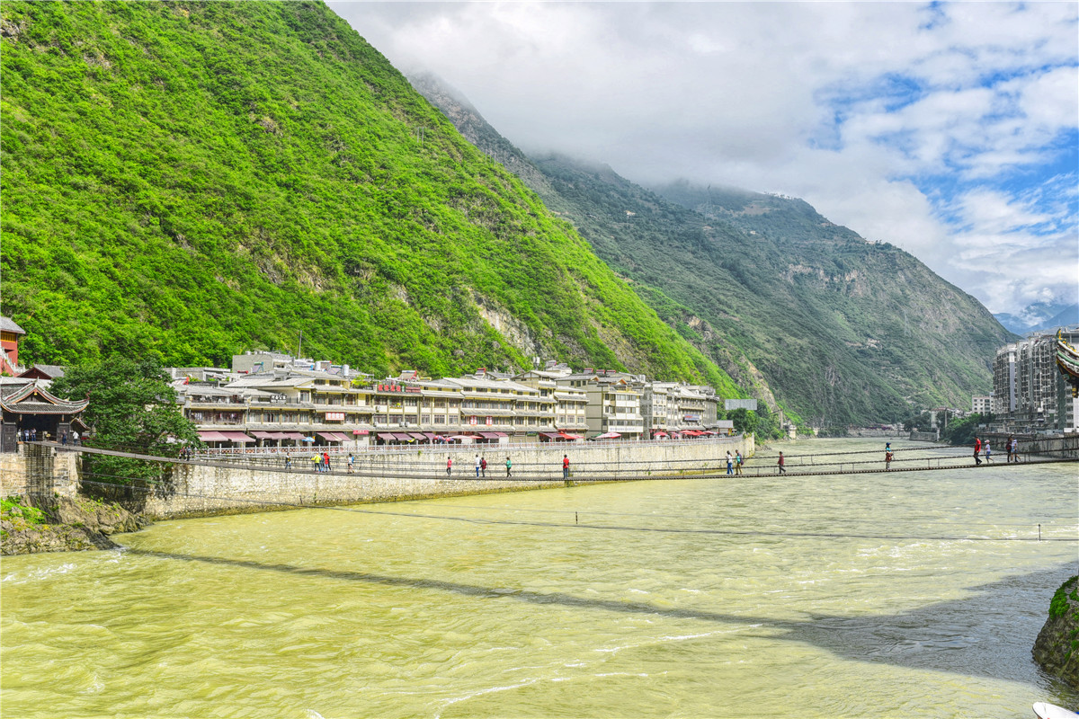 甘孜5日旅游攻略最新,甘孜五天四晚