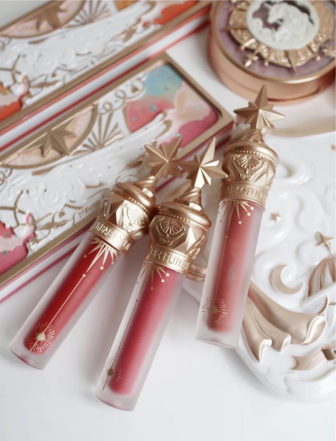 直男眼中女生涂口红,男生涂口红和不涂口红的区别